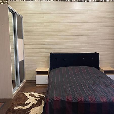 Apartament On Gagarin Avenue Kyiv Exterior photo